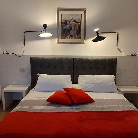 Verona Relax & Stay Rooms Exterior photo